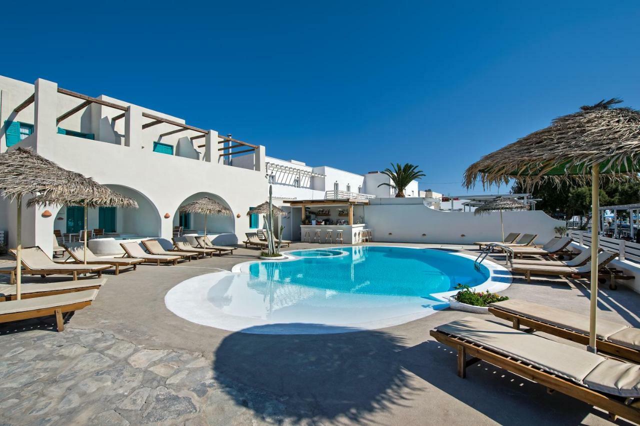 Nissia Beach Apartments & Suites Kamári Eksteriør billede